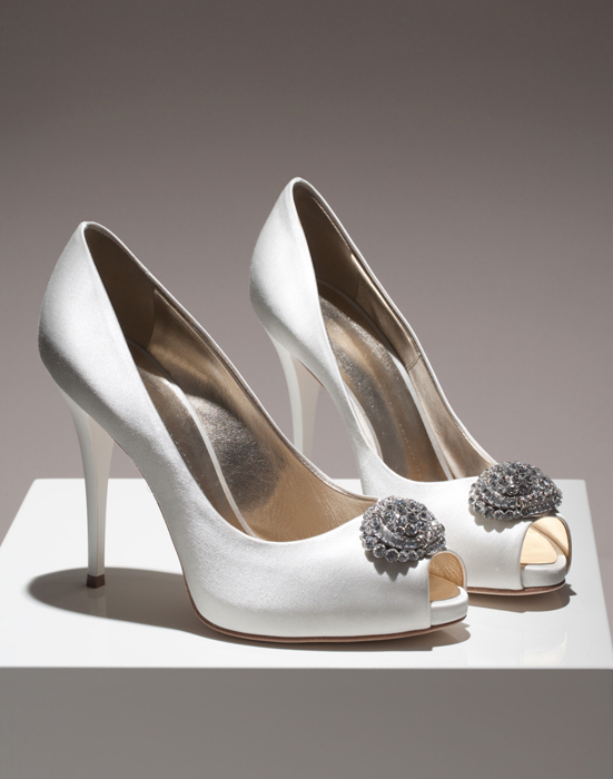 Giuseppe Crystal Ivory Bling shoes 300 size 38 wedding giuseppe bling 