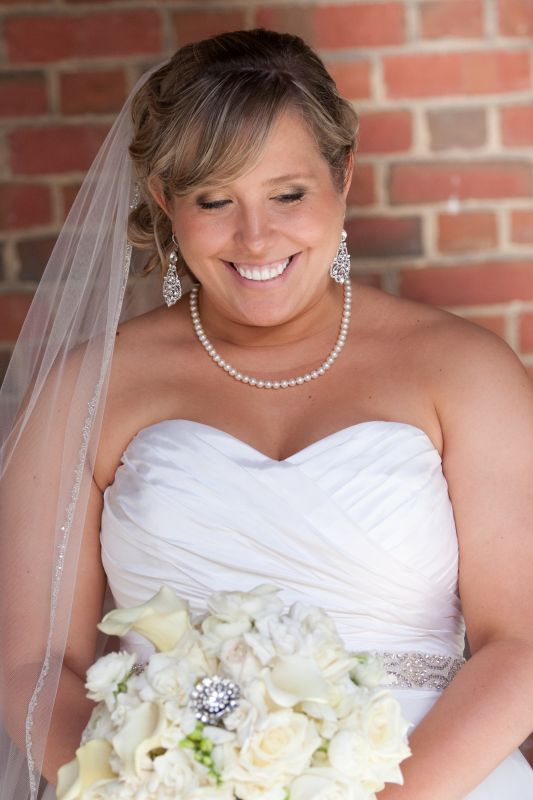 So what flowers did you choose for your bouquet - post pictures too : wedding IMG 2282