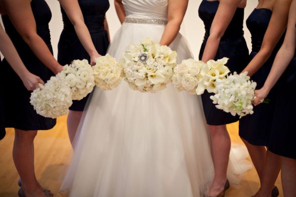 So what flowers did you choose for your bouquet - post pictures too : wedding Girls2