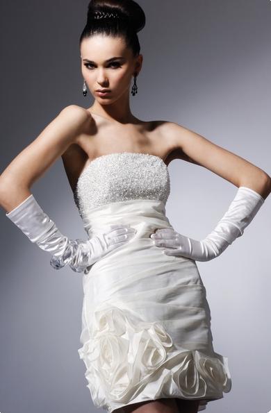 Anyone wearing a different dress for reception? :  wedding dress 9083