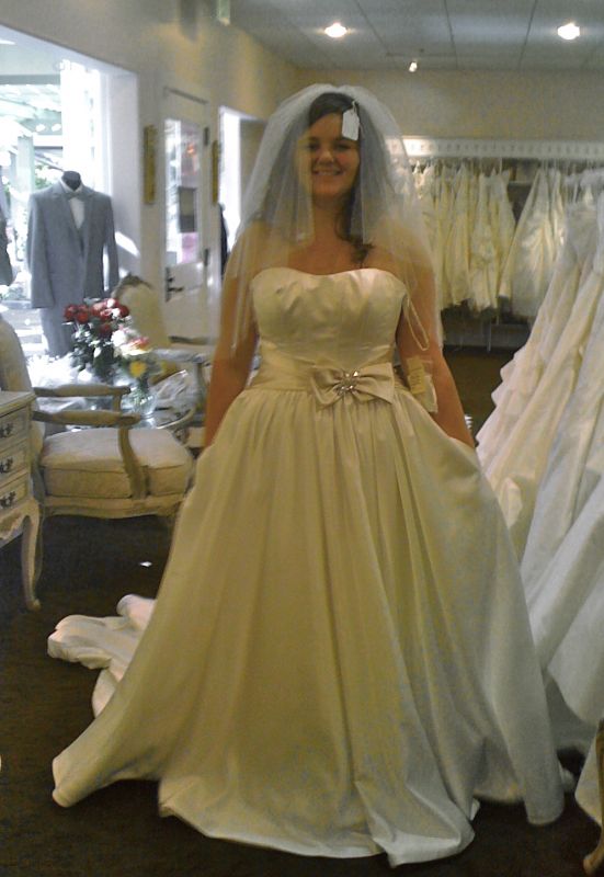 help! maggie sottero jenna or sottero and midgley valentina : wedding IMG 0069 3