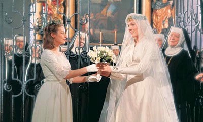 Julie+andrews+sound+of+music+wedding+dress