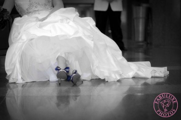 Post your favorite artsy photo from your e-pics, wedding, or any day! :  wedding photography artsy photos Blkwhtshoes