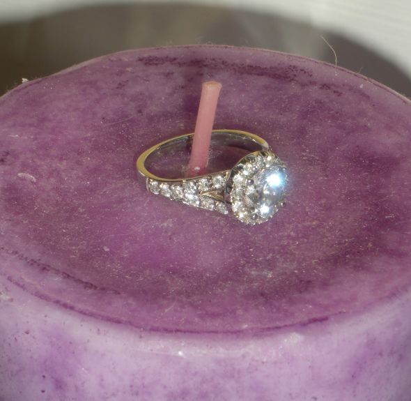 WOULD LOVE TO SEE PICTURE OF HALO RINGS ON FINGERS!! :  wedding DSCN9075