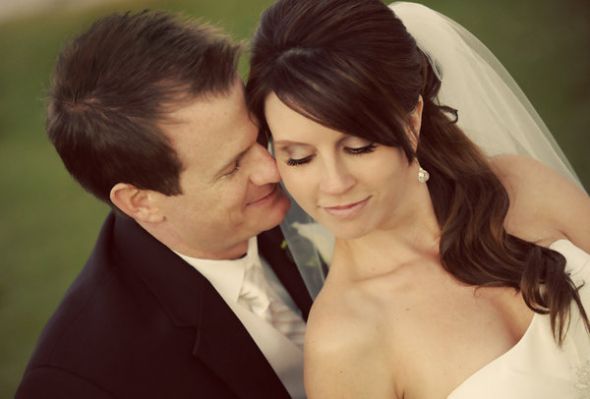Any brides regret wearing their hair down? : wedding Half Up Hair M