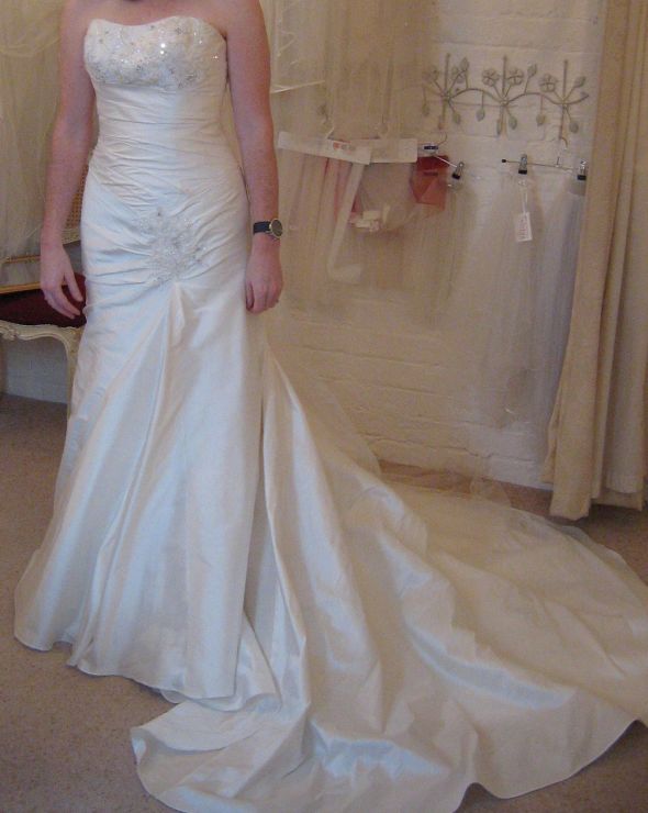 How much and by who? Share your dress experience with me! :) :  wedding 1 Cropped