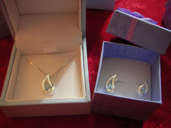 Jewlery for your Maids- Show me what they're wearing! :  wedding bridesmaid jewelry sets pretty Bm Jewellery