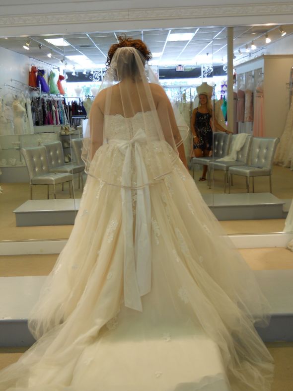does my corset back dress look too big to you? :( [PICS!] :  wedding corset alterations tight small too help first fitting Dress 004