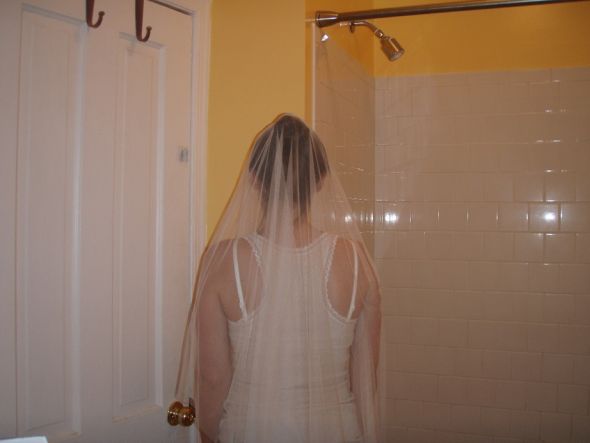 Princess Kate veil came in today!  Pics! :  wedding veil princess kate veil kate veil silk tulle veil P1010260