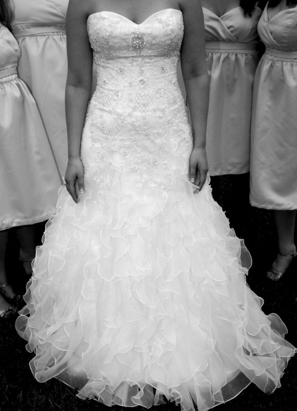 I just love waist down pictures, show me yours!! (PIC) :  wedding 5308