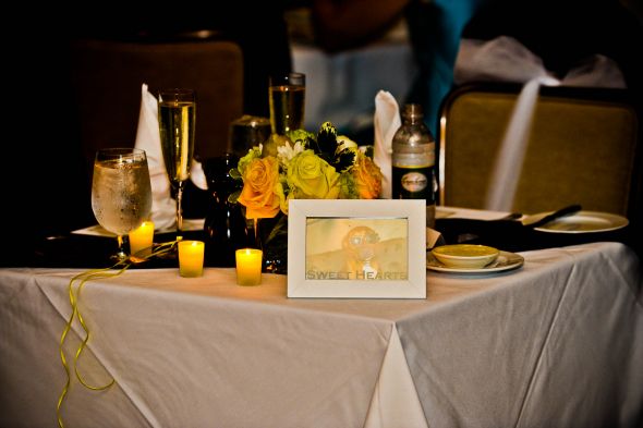 Sweetheart table cons and pros : wedding ClareNoahWedding 364 1