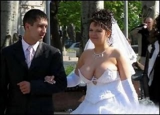 Corset brides, did you go braless? : wedding corset bra braless Wedding Gown Tacky Ties