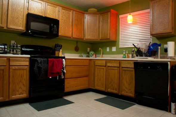 what color is your kitchen? :  wedding Kitchen