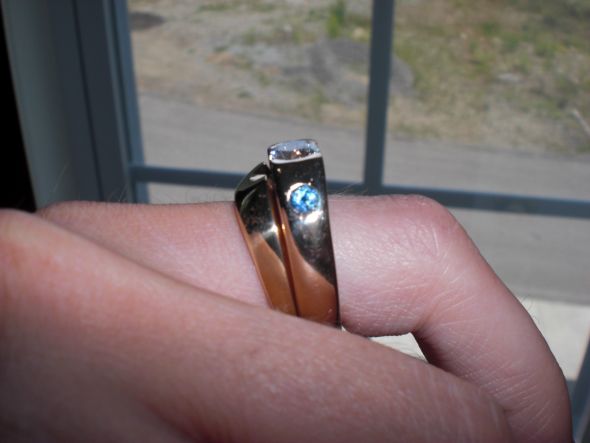 Show us your NON blingy, earthy (or not earthy) wedding rings! :  wedding hippie boho earthy Side View 