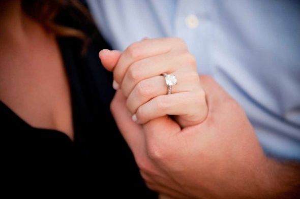 Everything is bigger in.... NYC : wedding Ring