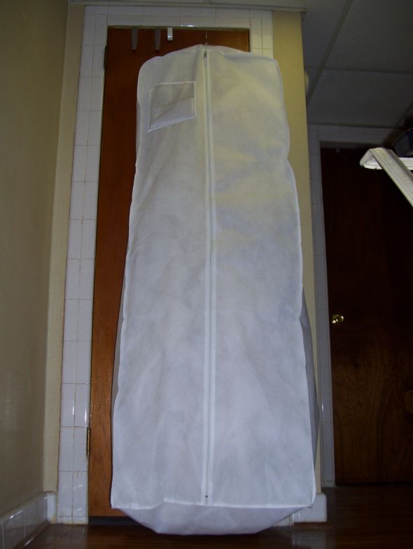 Vera Wang Diana Sample :  wedding vera wang diana ivory dress Dress In Garment Bag