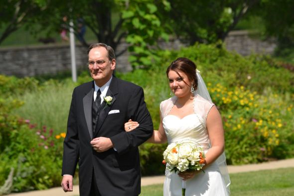 Can I see your bouquet? :  wedding 257423 10150248463951893 649571892 7190713 6925710 O