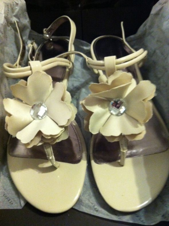 What shoes are you wearing with your wedding dress? :  wedding shoes wedding shoes bridal shoes shoe Weddingshoes