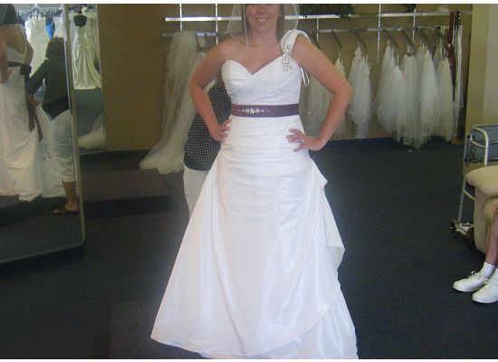 Just for fun - Does your dress match the style of your E-ring? Post Pics! :  wedding Casablance1977