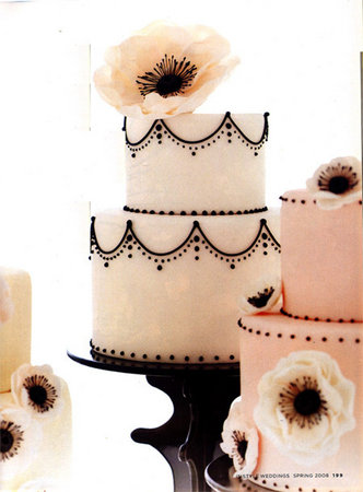 Our cake will be almost identical to this just with gray piping instead of 