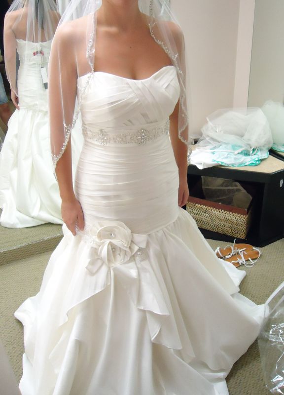 Help me decide which dress? PIC Heavy :  wedding DSC00536