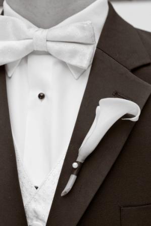 Calla Lily Groom Boutonniere