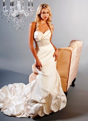 Beautiful Winnie Couture Katarina for sale! :  wedding dress winnie couture white 25486 01