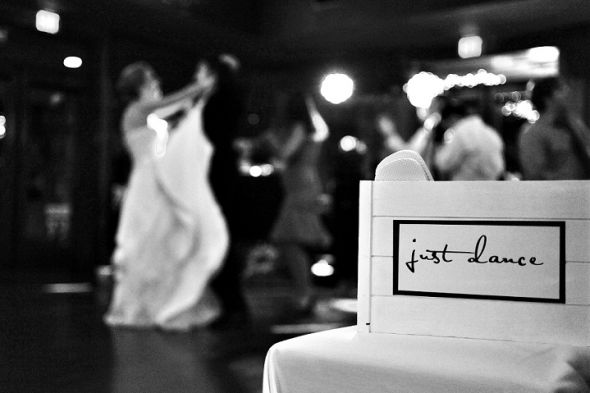 Show me your bride/groom as background photos! :  wedding GAL 9636