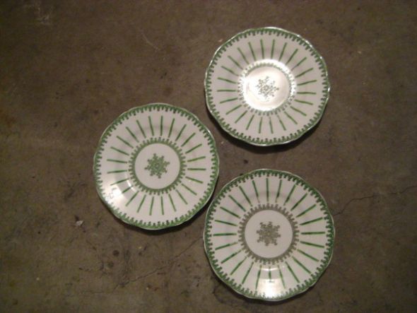 vintage green plates wedding