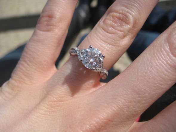 Any Bees with Tacori e-rings? :  wedding tacori ering IMG 0947
