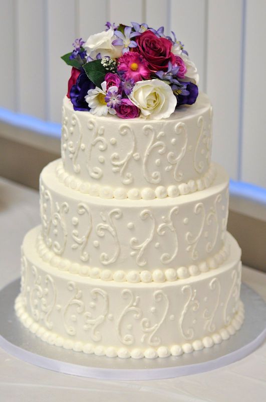 Post Your Buttercream Frosted Cakes! (Inspiration pics also welcome) : wedding cake wedding buttercream purple DSC5060