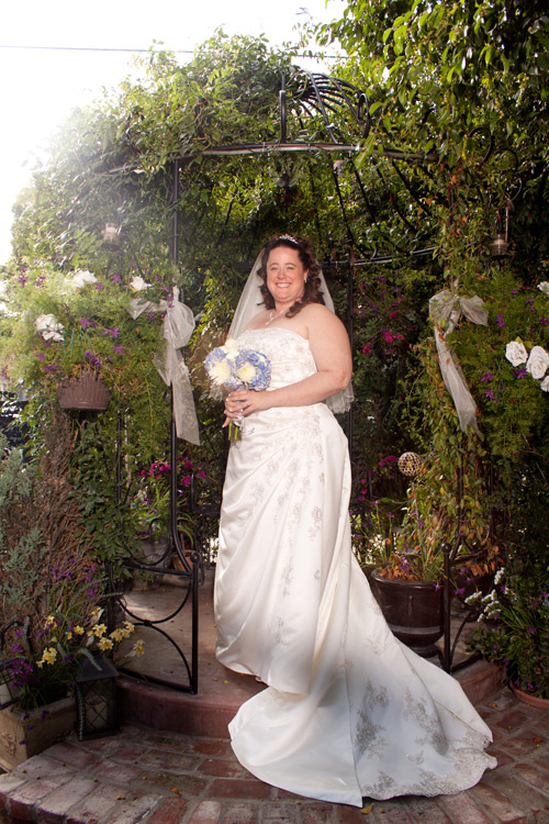 Calling all size 20+ bees... :  wedding IMG 0839