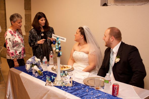 Sweetheart table cons and pros : wedding IMG 1175