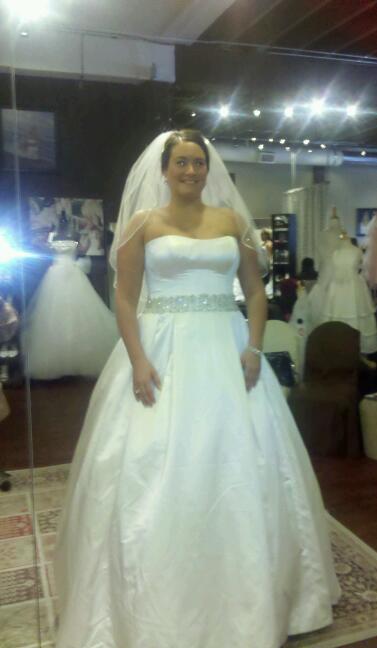 BALL GOWNS!!! Please show me your ball gowns under $2000 please!!! :) : wedding ball gowns dress swarovski pouffy princess IMG 20110312 140324 1
