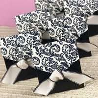 August wedding favors? :  wedding Black White Favor Box