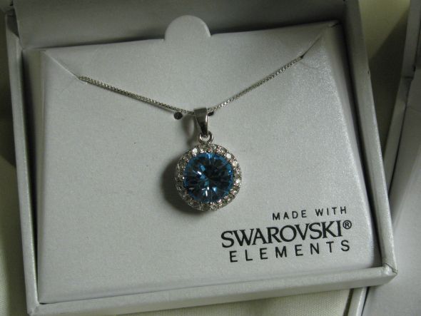 Searching for the right necklace... :  wedding necklace ivory blue davids bridal 1 horizon blue topaz pearls rosette hydrangea IMG 0447.JPG