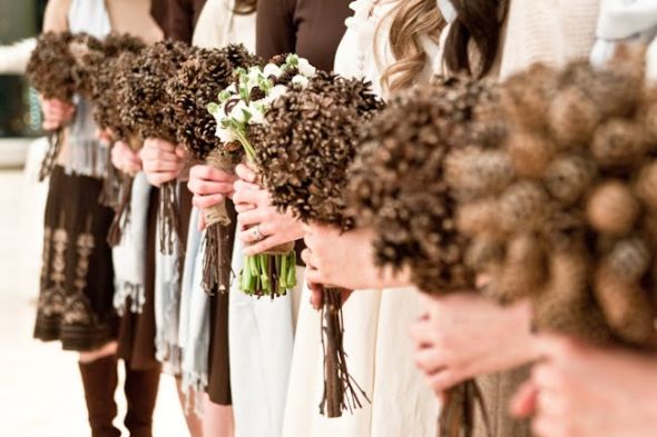 Pine cone bouquet - too plain? :  wedding pine cone bouqet KO  9493 16