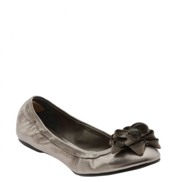 Help with Shoes to Go with My Dress : wedding shoes dress outdoors Halogen