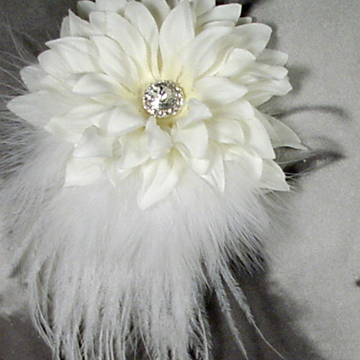 Hair accessories galore :  wedding flower beaded headband veil feathers hair Flower Clip
