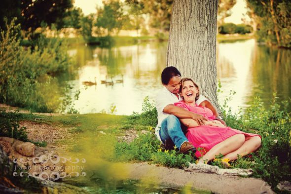 Show me your: INSANELY HAPPY/ REAL SMILE (Engagement or Wedding) Photos :  wedding Linda