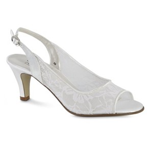 ALMOST the perfect shoes : wedding Gizelle