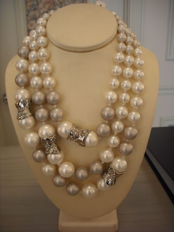 Can I see your statement necklaces? :  wedding necklace pearl jewelry bridal rehearsal dinner affordable trendy statement unique DSCF1242
